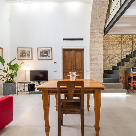 Massimo Boutique Apartment Cagliari Luaran gambar