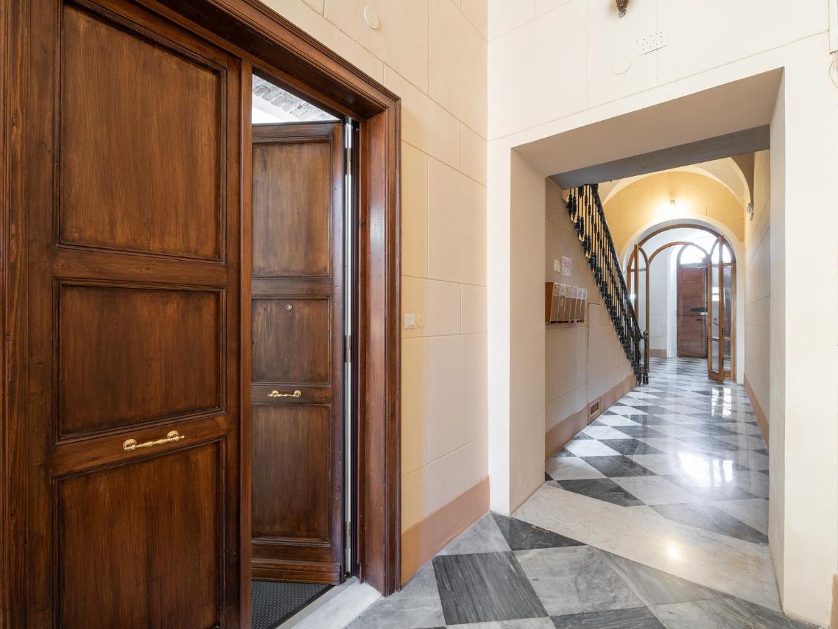 Massimo Boutique Apartment Cagliari Luaran gambar